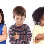 (572) “子供たちを苛立たせてはいけません。その子たちが意欲を失わないようにするためです。”